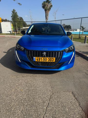 מודעת רכב פיג'ו 208