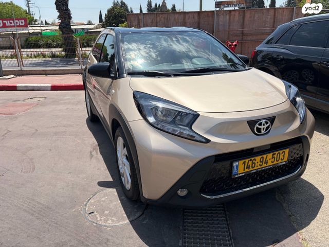 מודעת רכב טויוטה אייגו X