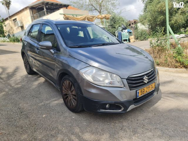 מודעת רכב סוזוקי קרוסאובר 2