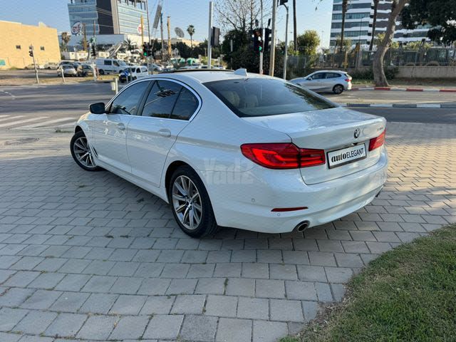 מודעת רכב ב מ וו סדרה 5 2