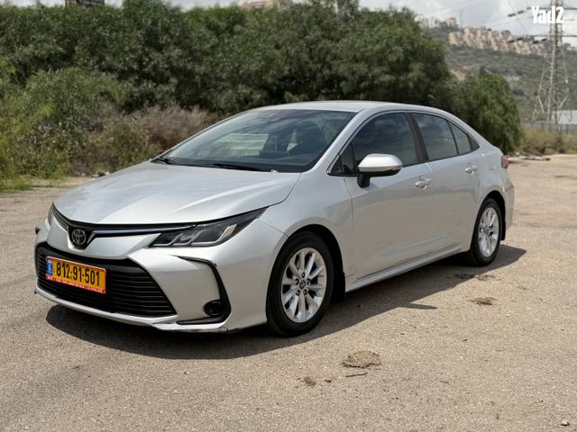 מודעת רכב טויוטה קורולה