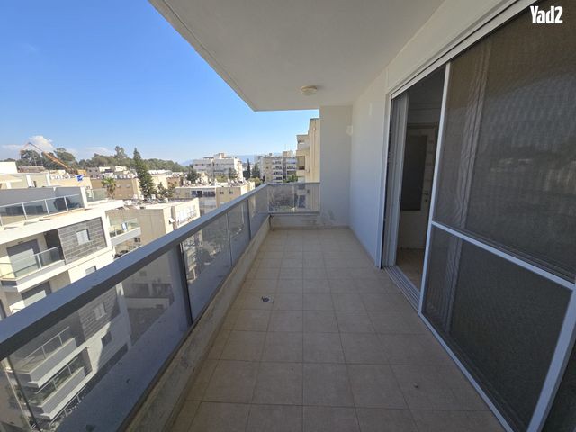 מרכז העיר, סביניה, הוותיקה