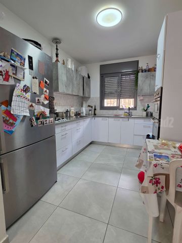 דירת גן למכירה בבית שמש (תיווך) — 2