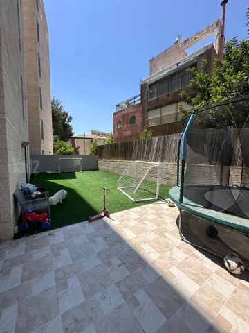 דירת גן למכירה בירושלים (תיווך) — 4