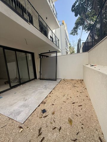 דירת גן למכירה בתל אביב יפו (תיווך) — 2