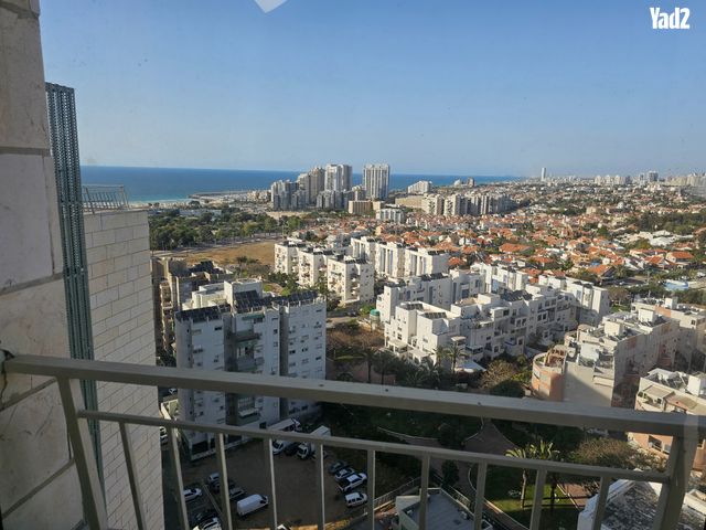 שדרות דוד בן גוריון 9