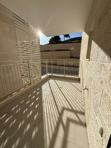דירה להשכרה בירושלים (תיווך) — 5