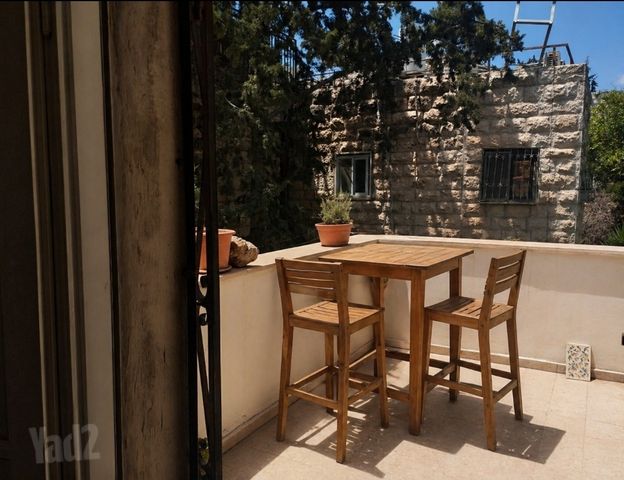 דירה להשכרה בירושלים (תיווך) — 3