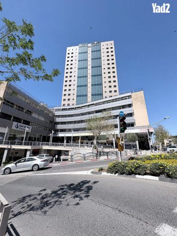 משרדים, הדר מרכז, חיפה