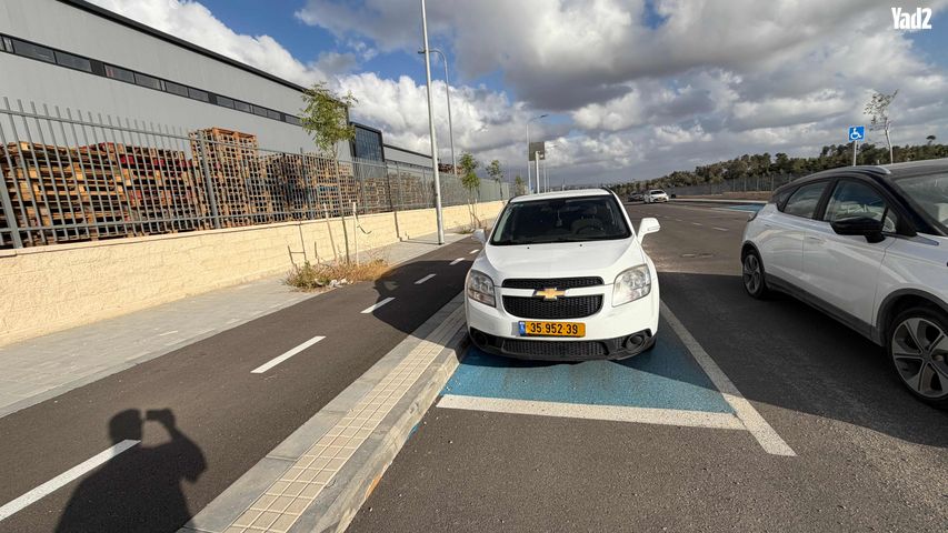 מודעת רכב שברולט אורלנדו