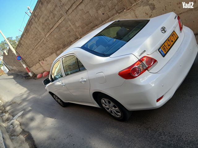 מודעת רכב טויוטה קורולה