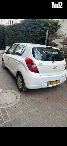 מודעת רכב יונדאי i20