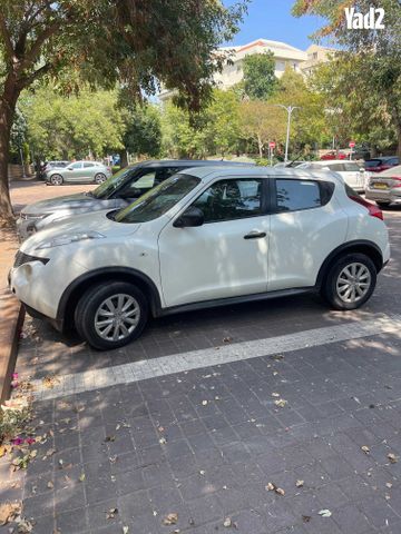 מודעת רכב ניסאן ג'וק
