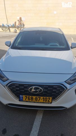 מודעת רכב יונדאי איוניק