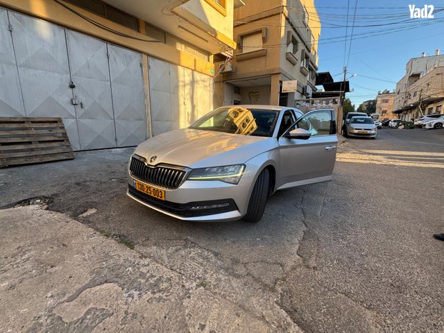 מודעת רכב סקודה סופרב