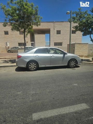 מודעת רכב טויוטה קורולה