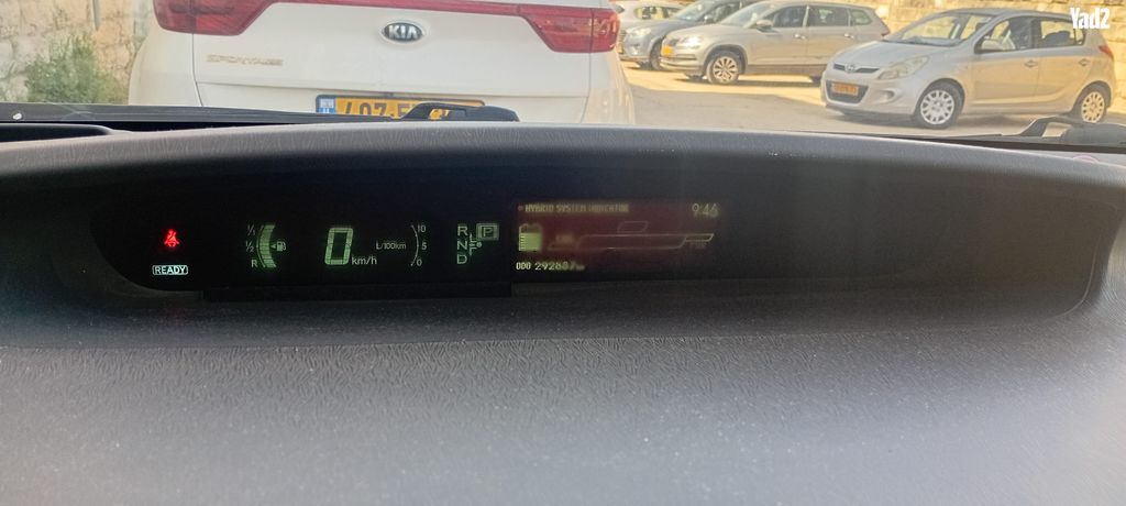 מודעת רכב טויוטה פריוס