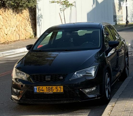 מודעת רכב סיאט לאון