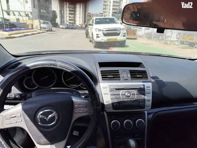 מודעת רכב מאזדה 6