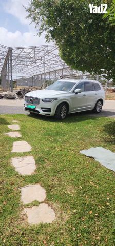 מודעת רכב וולוו XC90