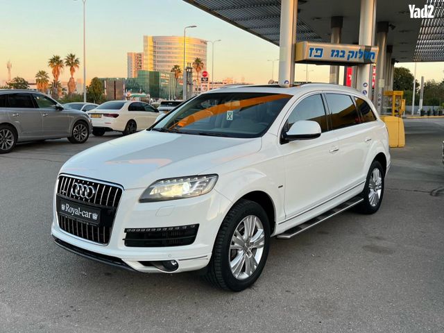 מודעת רכב אאודי Q7