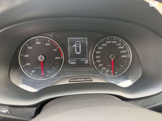 מודעת רכב סיאט אטקה
