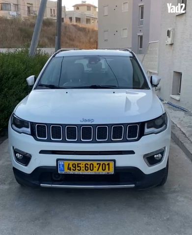 מודעת רכב ג'יפ קומפאס