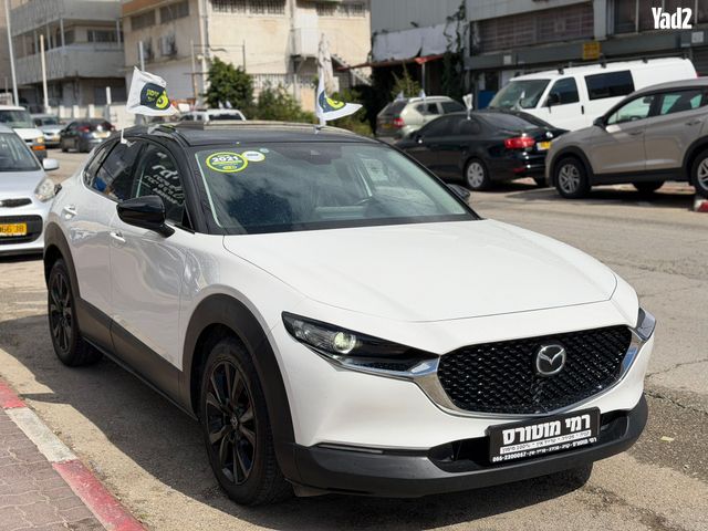 מודעת רכב מאזדה CX-30 1