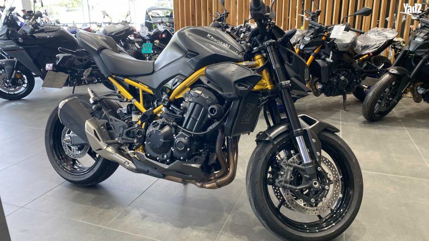 מודעת רכב קאוואסאקי Z900