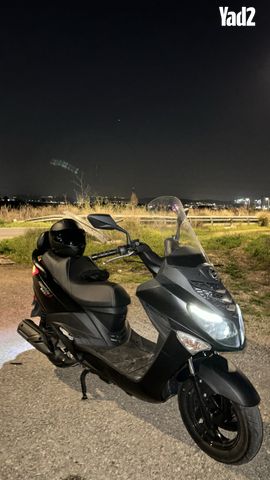 מודעת רכב סאן יאנג ג'וי רייד 200