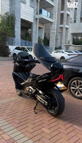 מודעת רכב קימקו AK 550