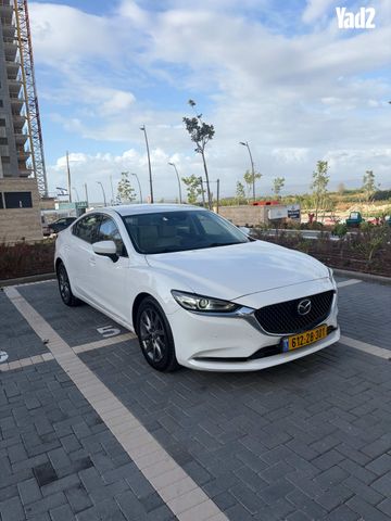 מודעת רכב מאזדה 6