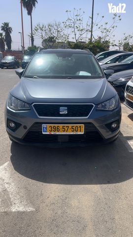 מודעת רכב סיאט ארונה