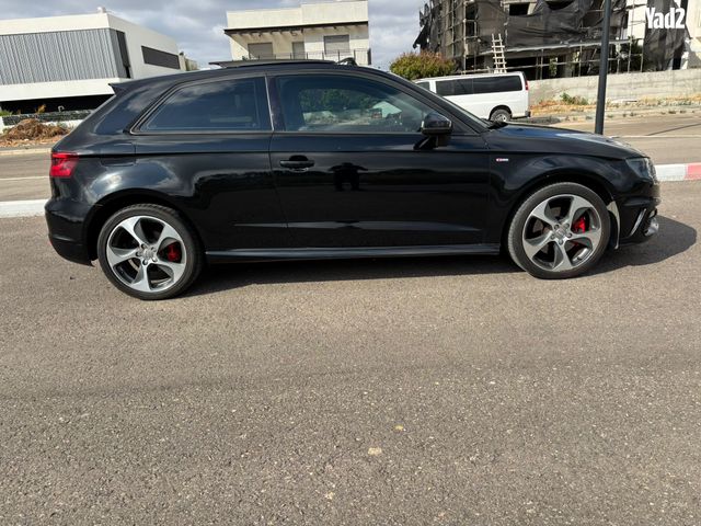 מודעת רכב אאודי A3