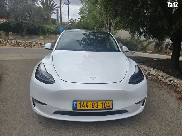 מודעת רכב טסלה מודל Y 1