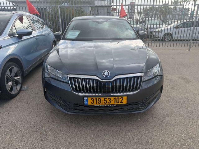 מודעת רכב סקודה סופרב