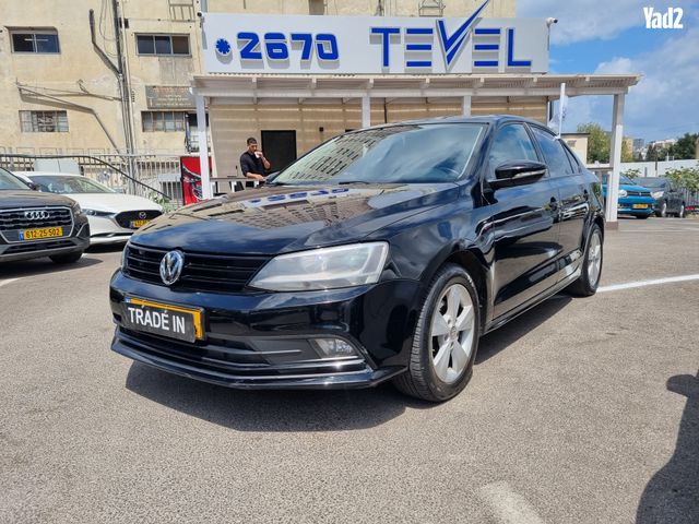 מודעת רכב פולקסווגן ג'טה 