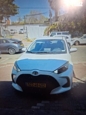 מודעת רכב טויוטה יאריס