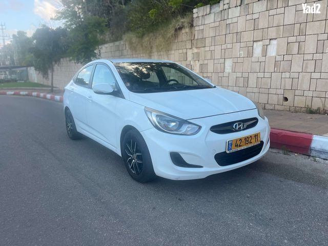מודעת רכב יונדאי אקסנט i25