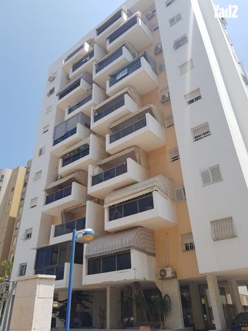ארלוזורוב 21