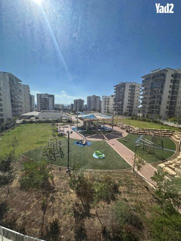 יעל רום 7
