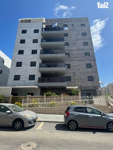 הרב משה צבי נריה 9