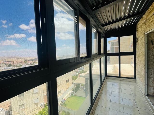 יוסף נדבה 