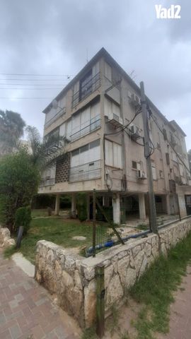 אוסישקין 23