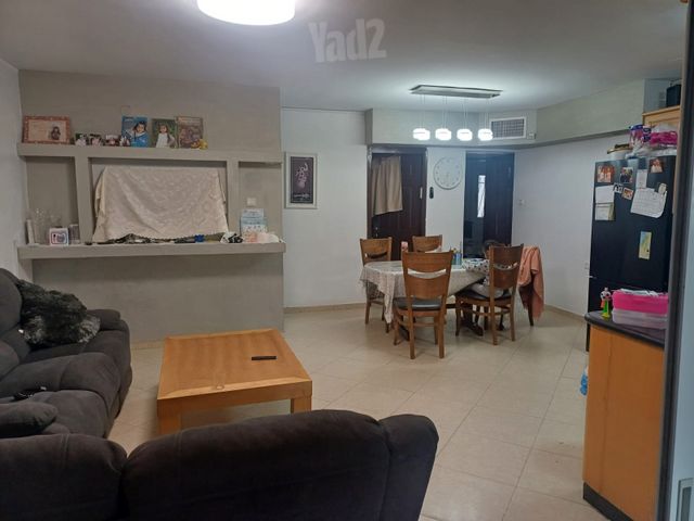 דירה למכירה בירושלים (תיווך) — 2
