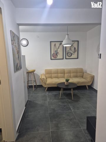 רחבת אמציה 4