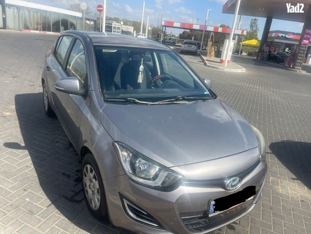מודעת רכב יונדאי i20