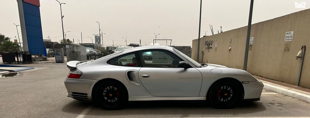 מודעת רכב פורשה 911