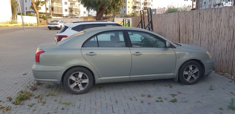 מודעת רכב טויוטה אוונסיס