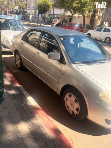מודעת רכב טויוטה קורולה